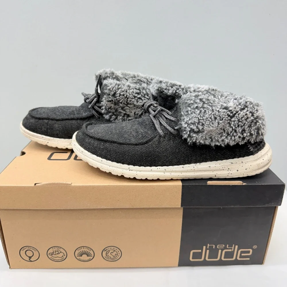 Hey Dude Britt Womens 6 Black Charcoal Fur Lined Slip On Ankle Boots Shoes